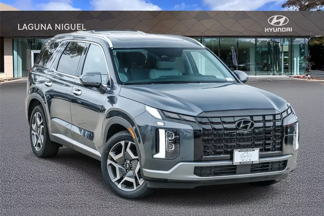 2025 Hyundai Palisade SEL photo 1