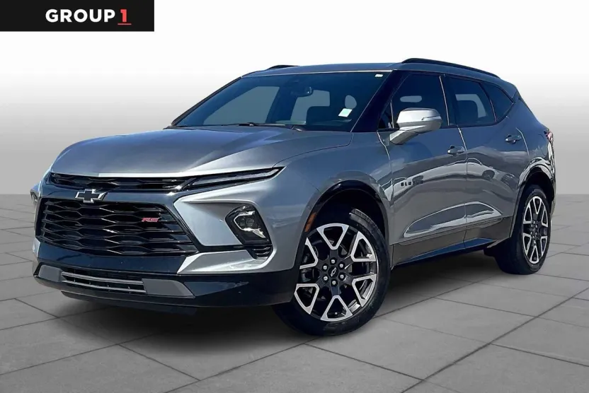 2025 Chevrolet Blazer RS photo 1