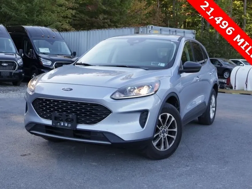 2022 Ford Escape SE photo 1