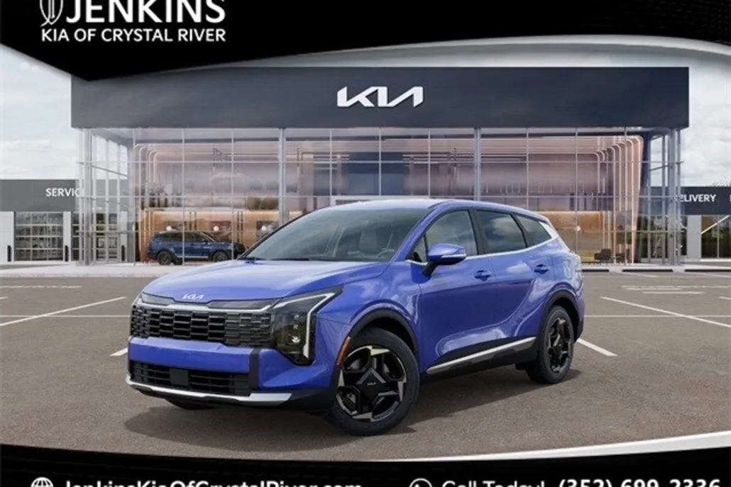 2026 Kia Sportage EX photo 1