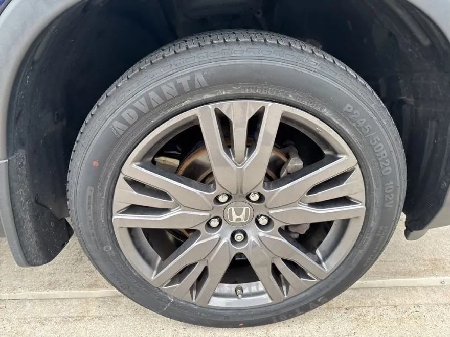 2022 Honda Pilot Sport photo 1