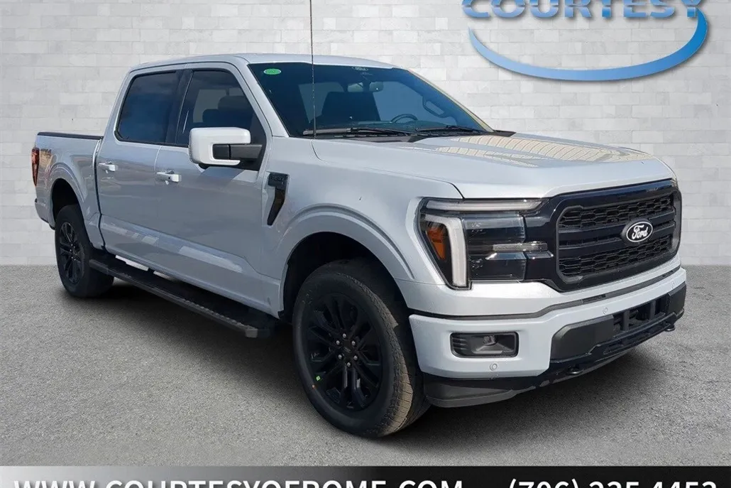 2025 Ford F-150 Lariat photo 1
