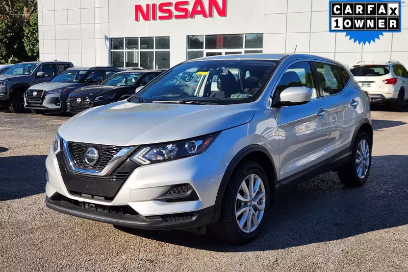 2022 Nissan Rogue Sport S photo 1