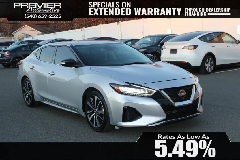2022 Nissan Maxima SV photo 1