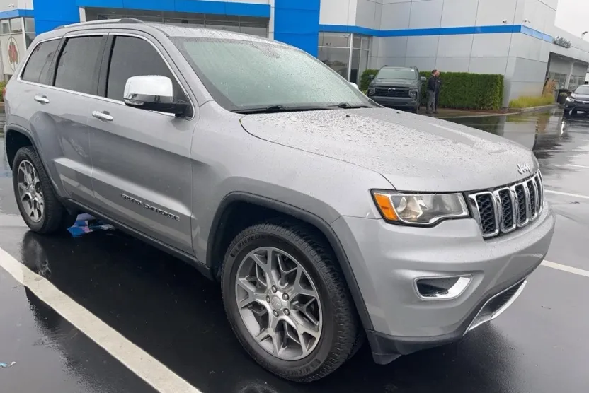 2020 Jeep Grand Cherokee Limited photo 1