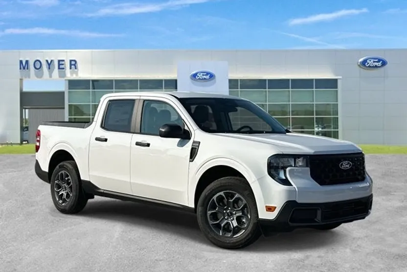 2025 Ford Maverick XLT photo 1
