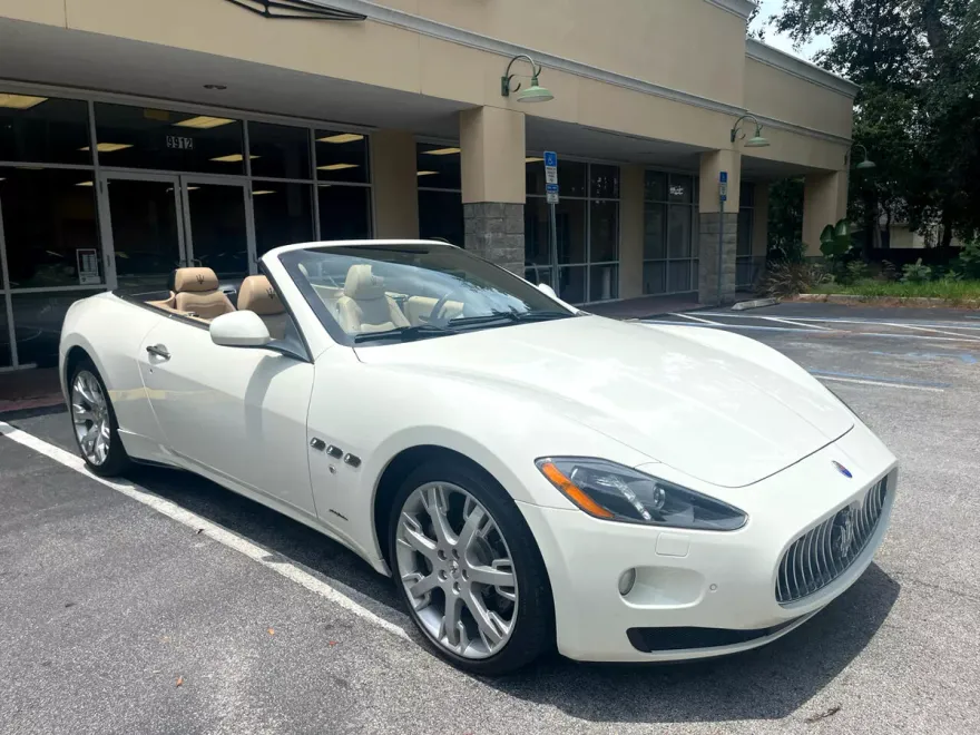 2014 Maserati Granturismo photo 1