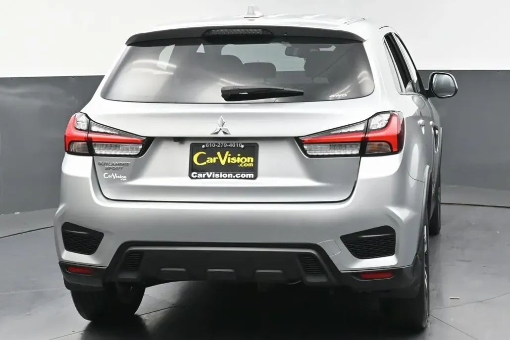 2023 Mitsubishi Outlander Sport ES LE SE photo 1