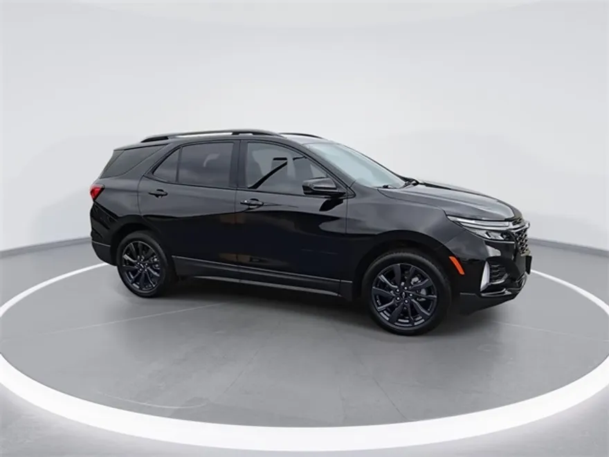 2022 Chevrolet Equinox RS photo 1