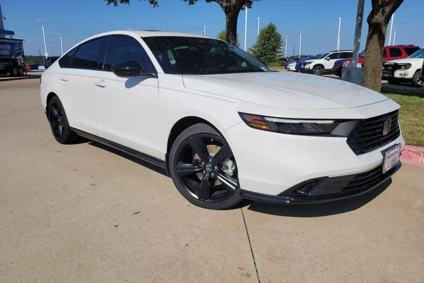 2025 Honda Accord Hybrid Sport-L photo 1