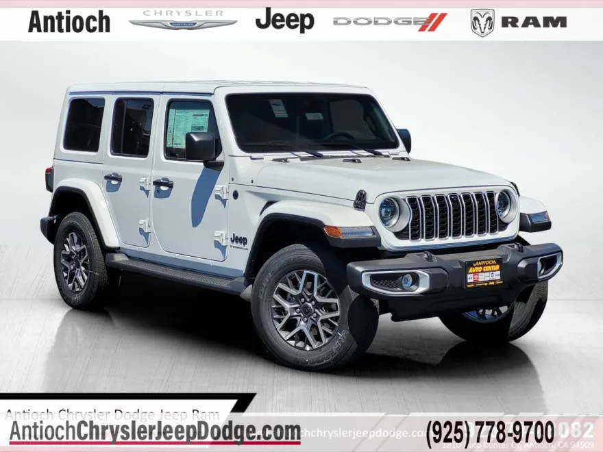 2025 Jeep Wrangler Sahara photo 1