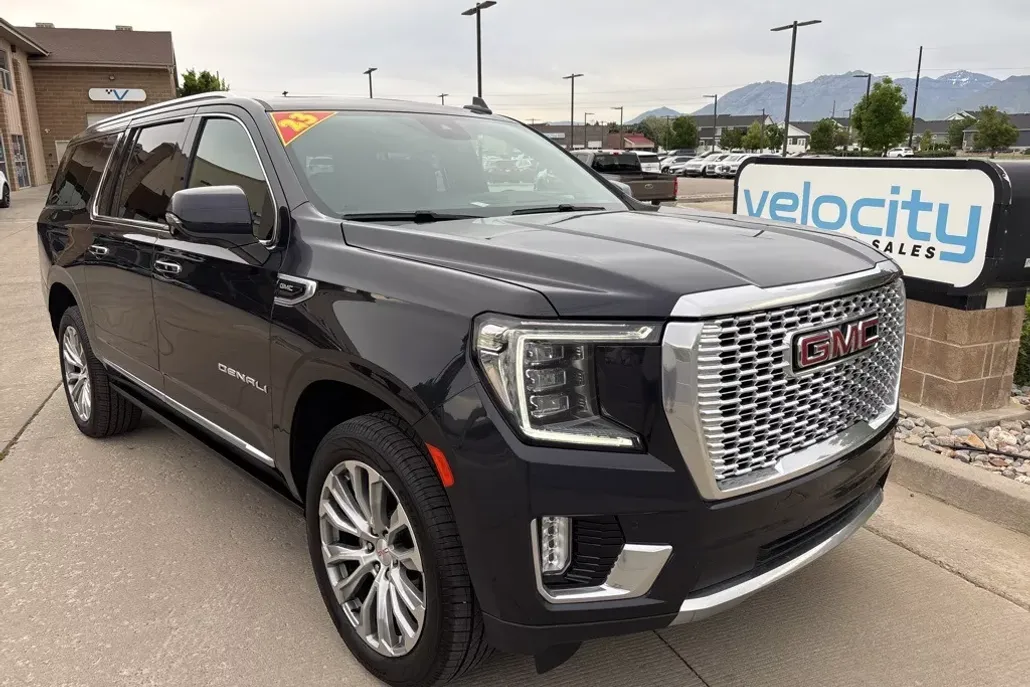 2023 Gmc Yukon XL Denali photo 1