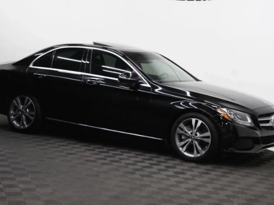 2018 Mercedes Benz C 300 Sedan photo 1