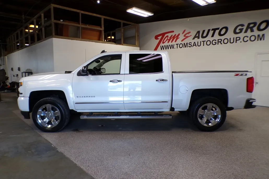 2018 Chevrolet Silverado 1500 LTZ photo 1