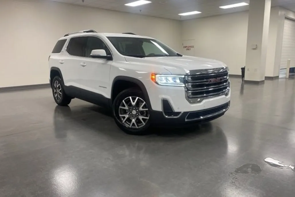 2023 Gmc Acadia SLE photo 1