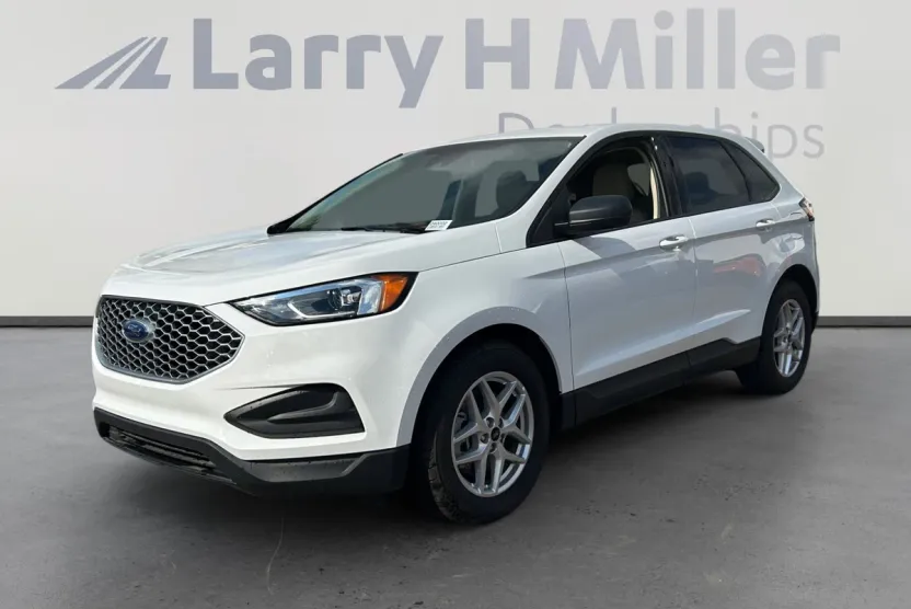 2024 Ford Edge SE photo 1