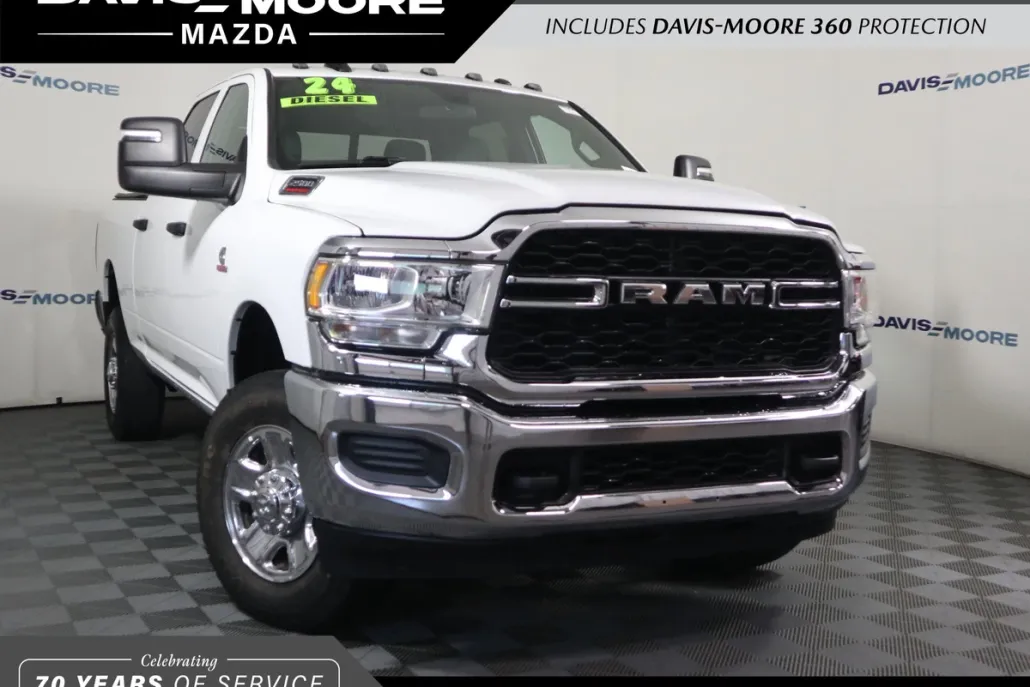 2024 Ram 2500 Tradesman photo 1