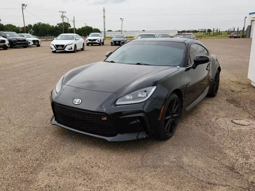 2023 Toyota GR86 Premium photo 1