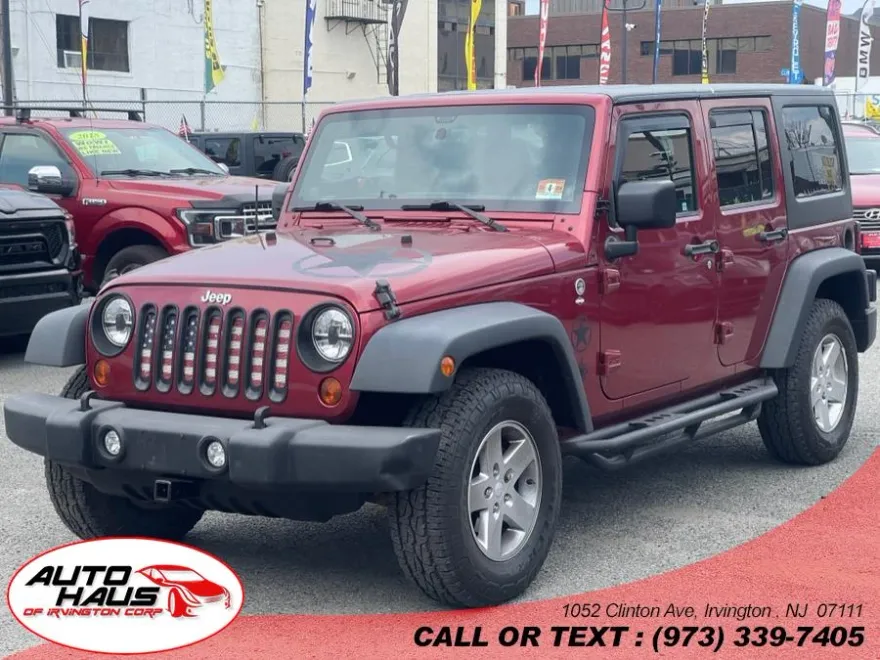 2013 Jeep Wrangler Unlimited Sport photo 1