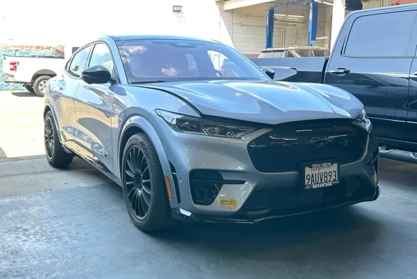 2022 Ford Mustang Mach-E GT photo 1