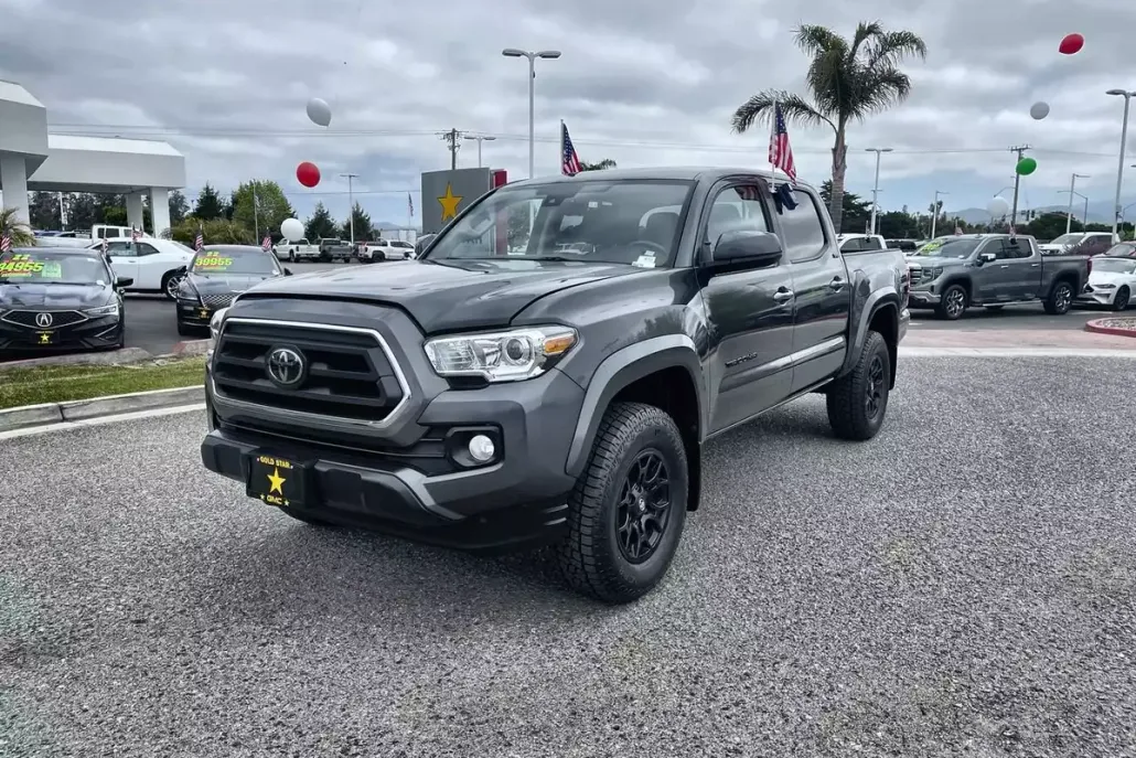 2022 Toyota Tacoma SR5 photo 1