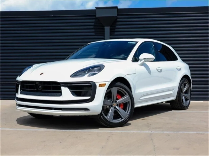2025 Porsche Macan S photo 1