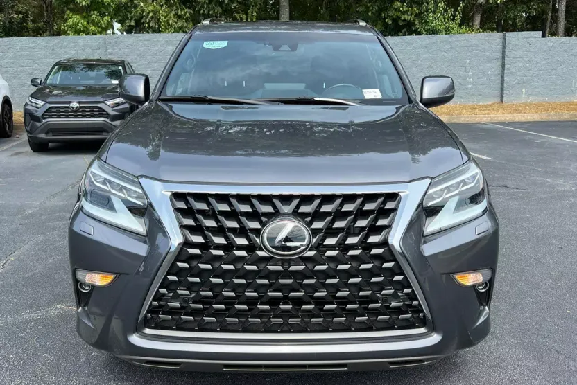 2023 Lexus GX 460 Premium photo 1