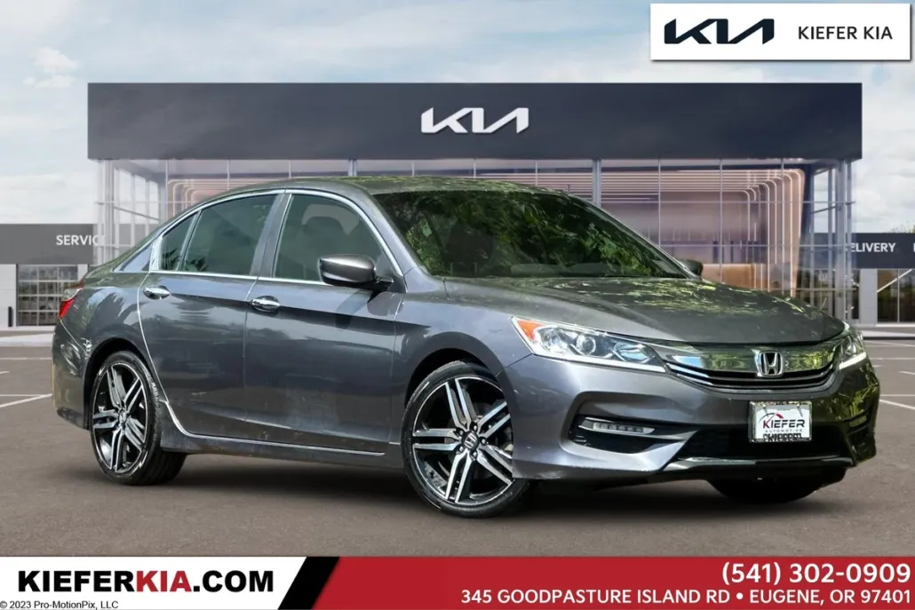 2017 Honda Accord Sport photo 1