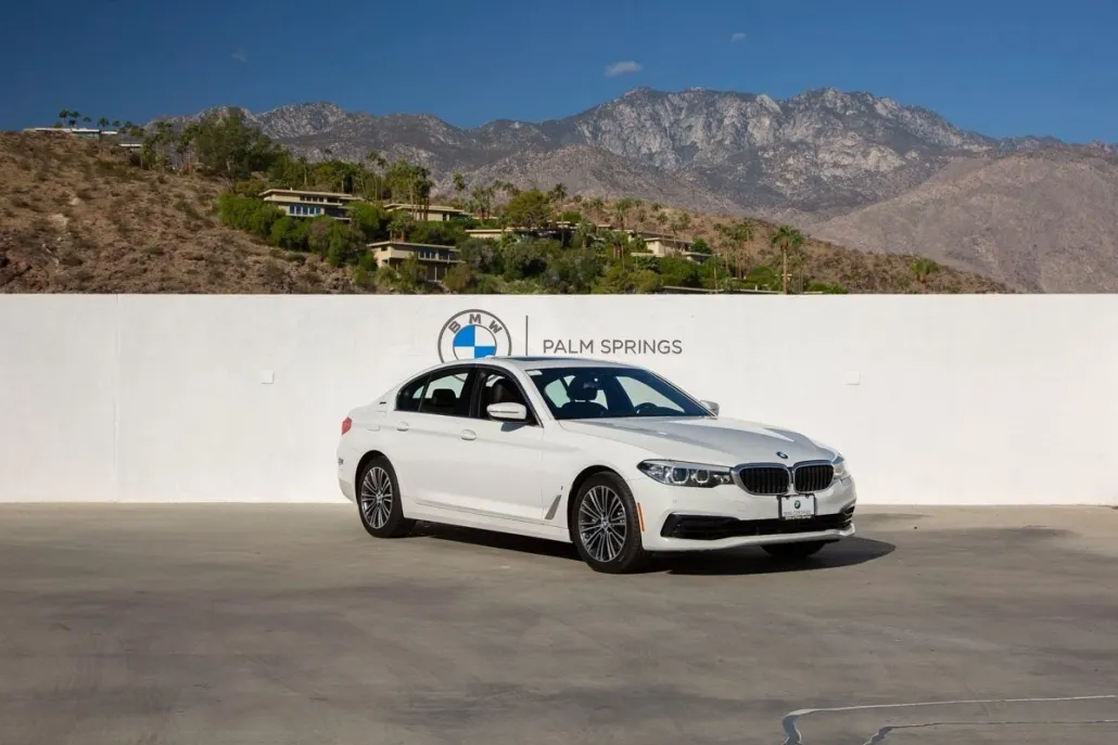 2019 Bmw 530e Sedan photo 1