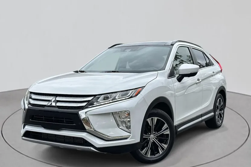 2020 Mitsubishi Eclipse Cross SEL photo 1