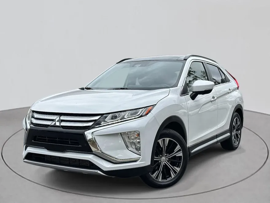 2020 Mitsubishi Eclipse Cross SEL photo 1