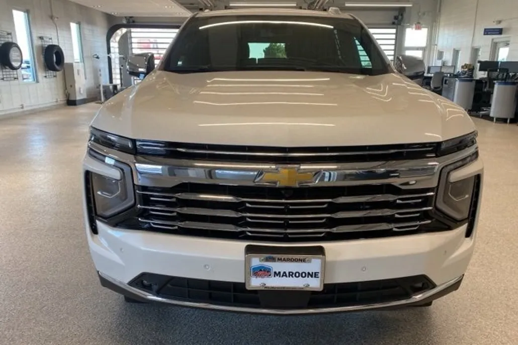 2025 Chevrolet Tahoe Premier photo 1
