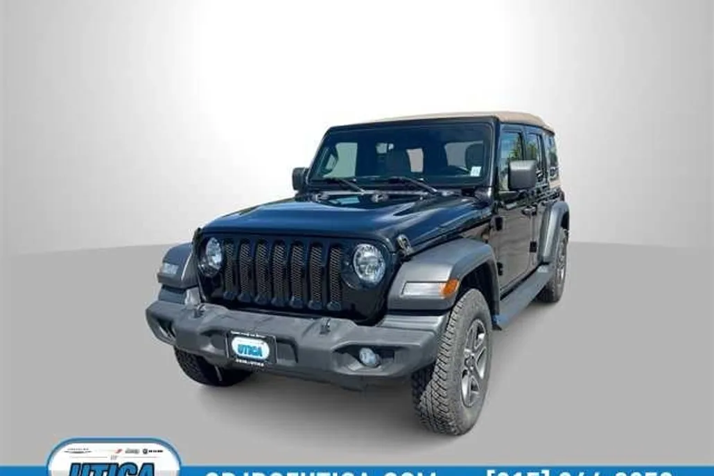 2020 Jeep Wrangler Unlimited Black & Tan photo 1