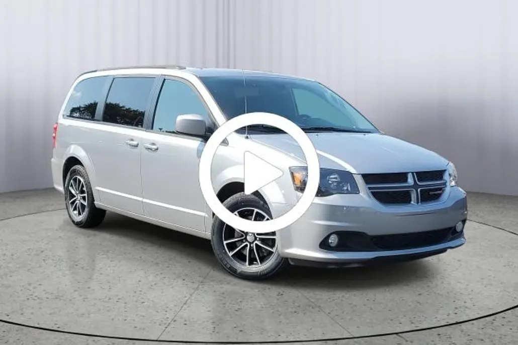 2018 Dodge Grand Caravan GT photo 1