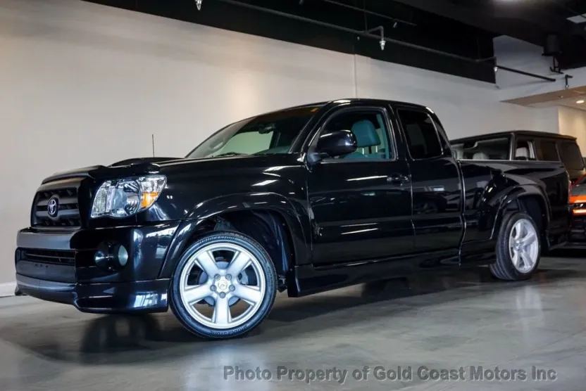2009 Toyota Tacoma X-Runner photo 1