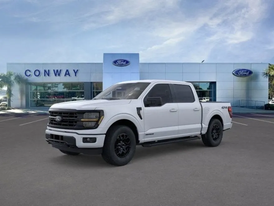 2025 Ford F-150 XLT photo 1