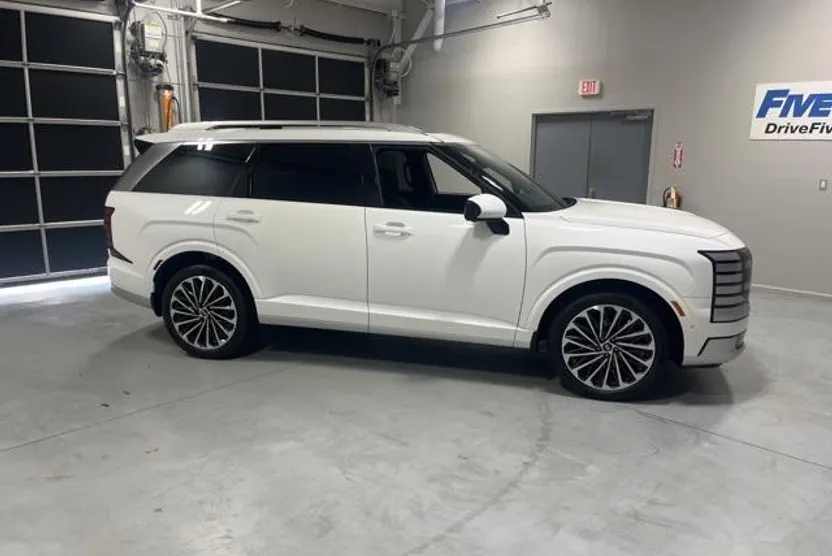 2026 Hyundai Palisade Calligraphy photo 1