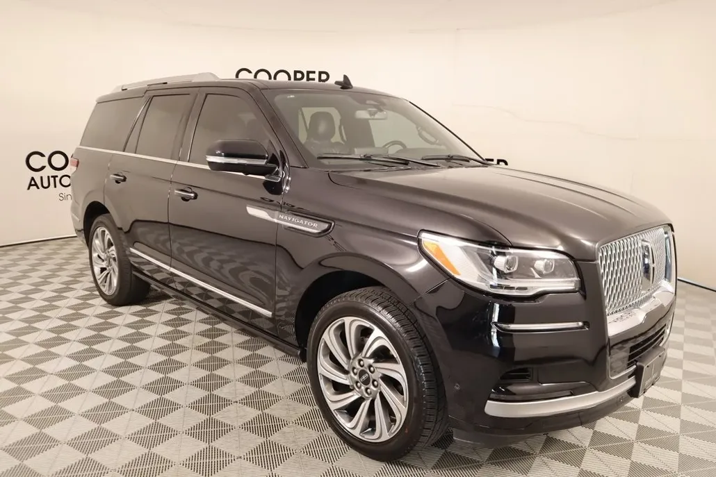 2023 Lincoln Navigator Reserve photo 1