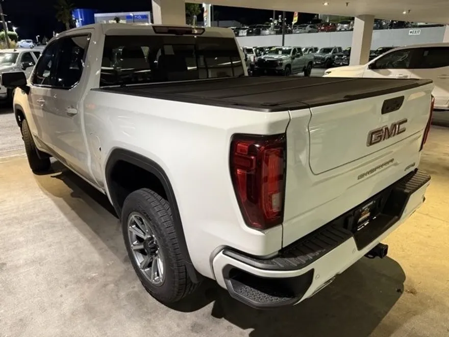 2024 Gmc Sierra 1500 AT4 photo 1