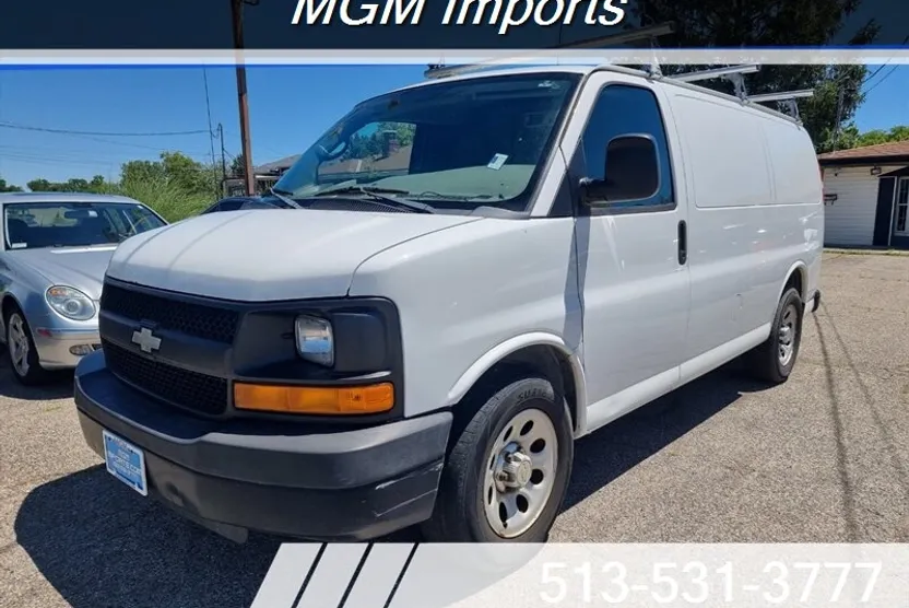 2012 Chevrolet Express 1500 Van photo 1