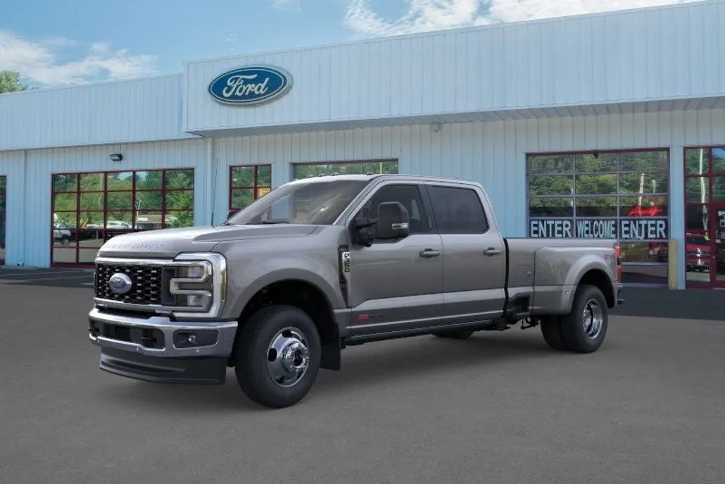 2026 Ford F-350 Lariat photo 1