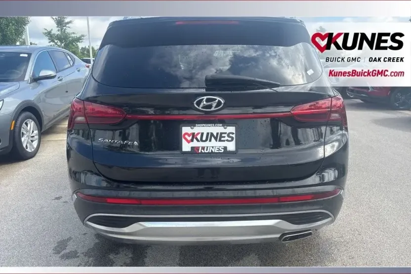 2021 Hyundai Santa Fe SEL photo 1