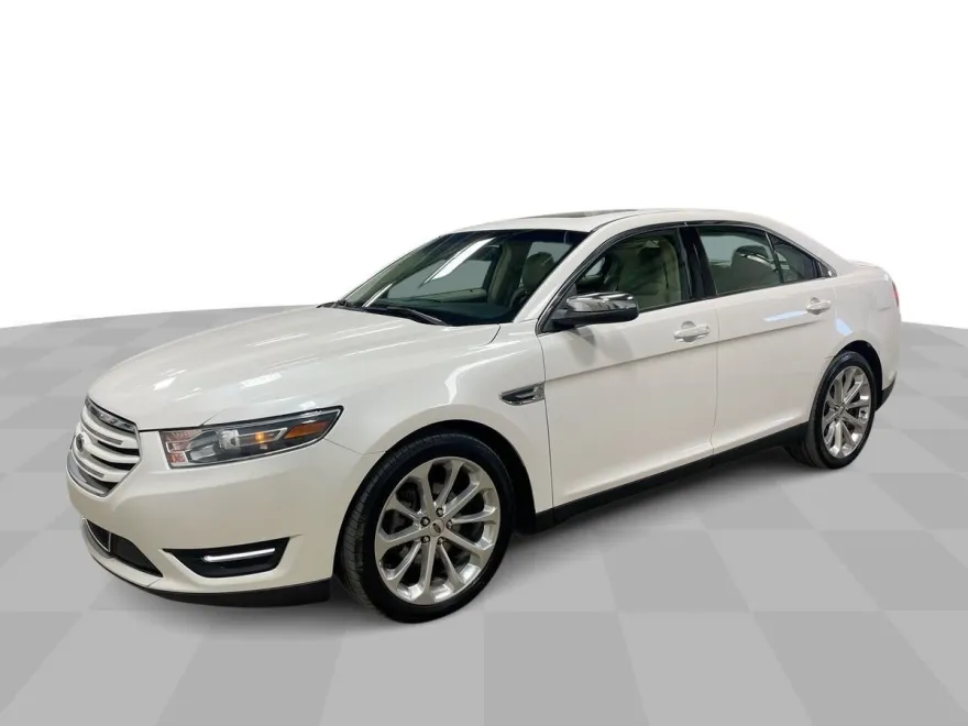 2017 Ford Taurus Limited photo 1