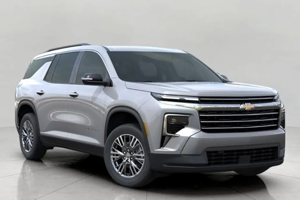2026 Chevrolet Traverse photo 1
