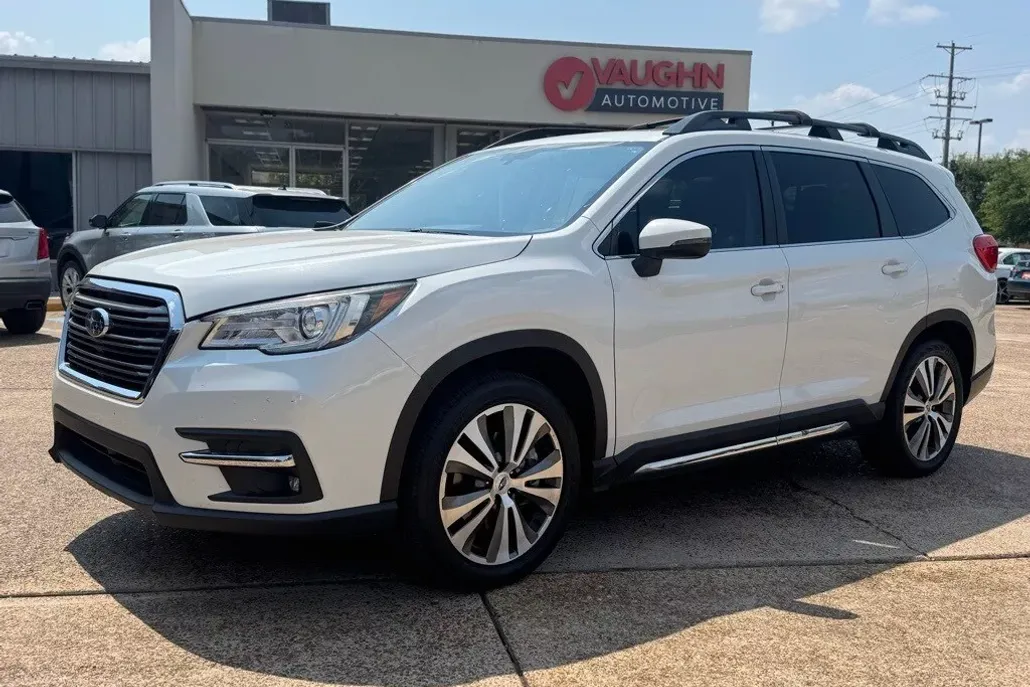 2021 Subaru Ascent Limited photo 1