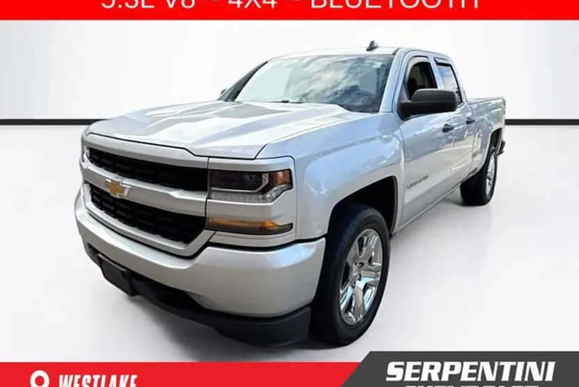 2019 Chevrolet Silverado 1500 Custom photo 1