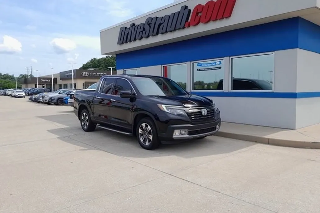 2017 Honda Ridgeline RTL-E photo 1