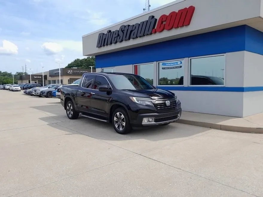 2017 Honda Ridgeline RTL-E photo 1