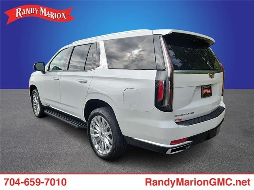 2023 Cadillac Escalade Premium Luxury photo 1