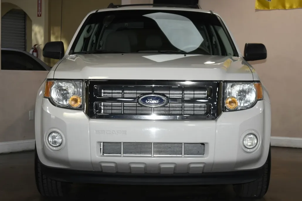 2011 Ford Escape XLT photo 1